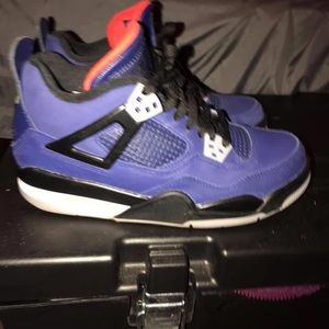 Jordan Retro 4 Loyal Blue